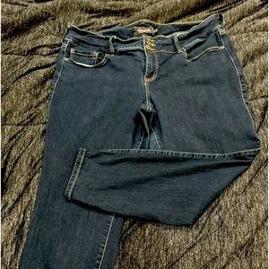 Torrid dark blue 22 short jegging